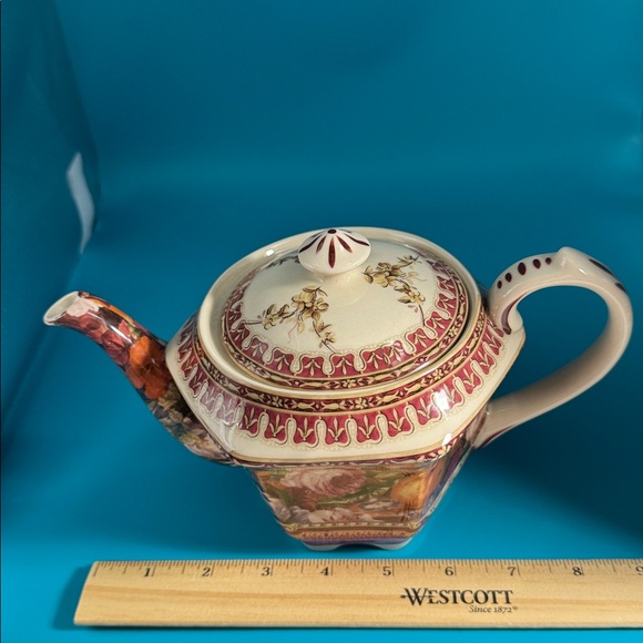 Elegant Vintage Floral Teapot with Burgundy and Cream Accents - Picture 7 of 7